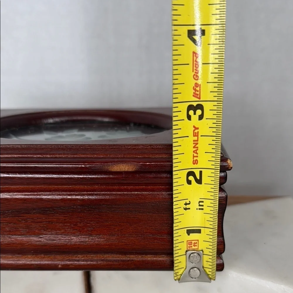 Vintage Estate Small Wooden Jewelry Box With Etched Flower Design On Oval Glass